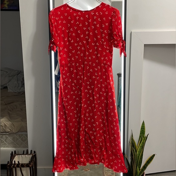 Faithfull the Brand- Red dress. Size XS. - Picture 4 of 8